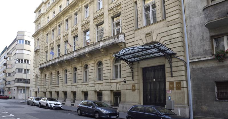 Pénteken a budapesti ügyvédek ingyenes jogi tanácsadást kínálnak, így lehetőséged nyílik szakértői segítséget kérni a jogi kérdéseidhez. Ne hagyd ki ezt a remek alkalmat!