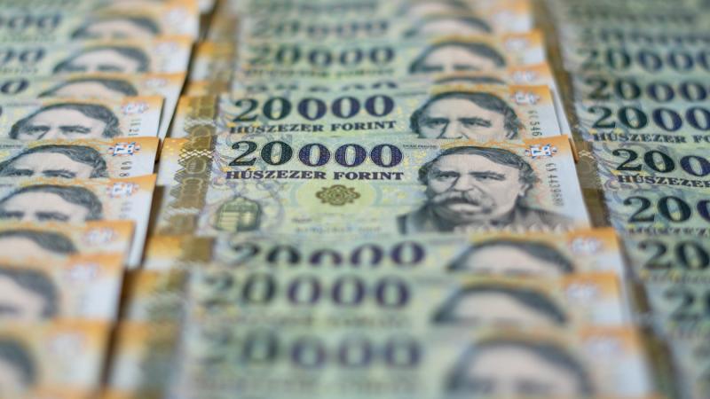 Ma érkezik az utolsó jelentős kamateső: a prémium állampapír 130 milliárd forint értékben fizet.