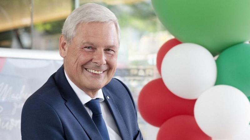 Tartsunk lépést a történésekkel: egy osztrák sajtóforrás beszámolója szerint Orbán állandóan provokálja az Aldit és a Spart.
